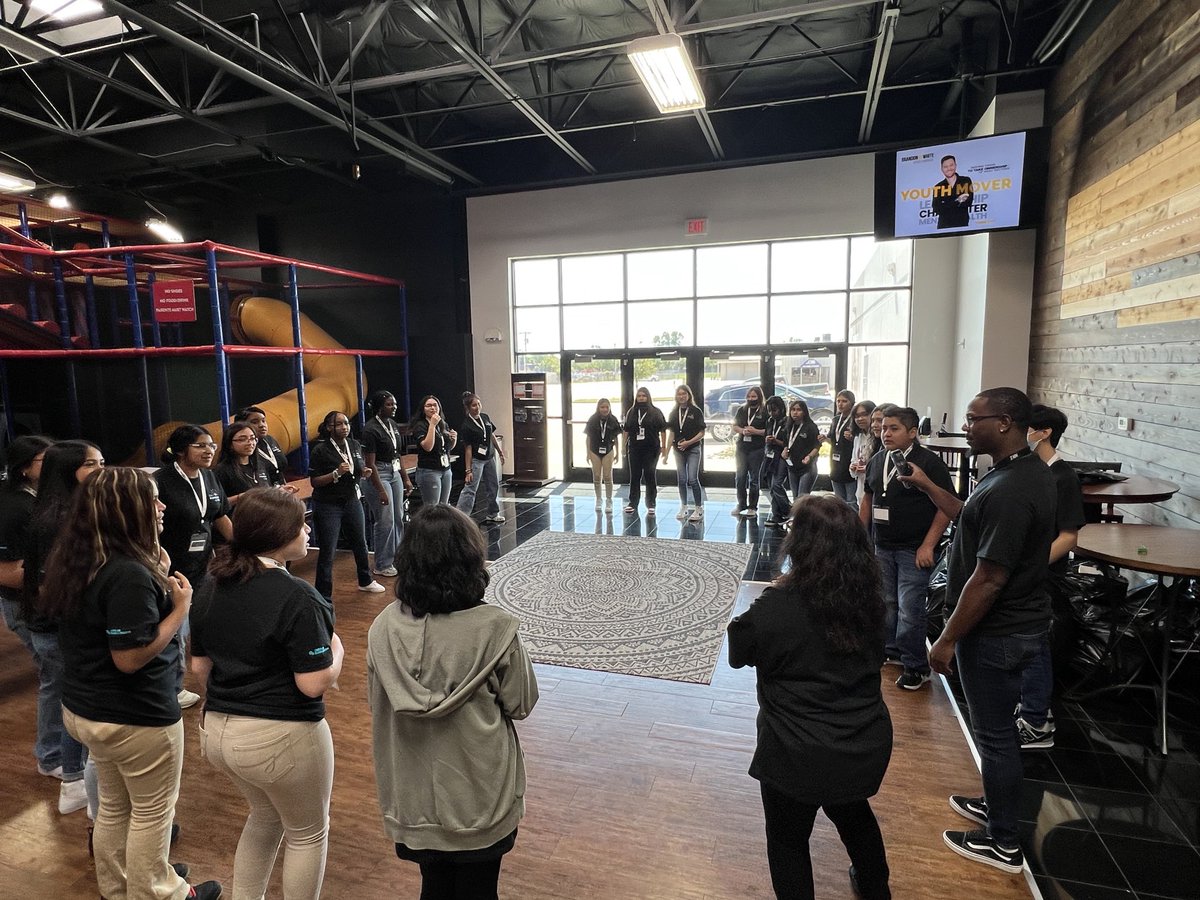 Adam R Goebel tweet media