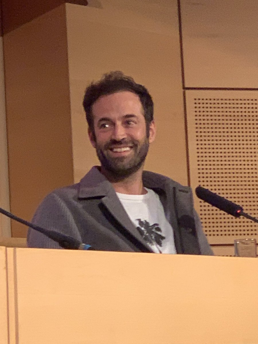 Les #RvdelaCreation de <a href="/SMIScPo/">EMI Sciences Po</a> reçoivent ce soir le danseur et chorégraphe <a href="/B_Millepied/">Benjamin Millepied</a> <a href="/LADanceProject/">L.A. Dance Project</a> <a href="/sciencespo/">Sciences Po</a>
