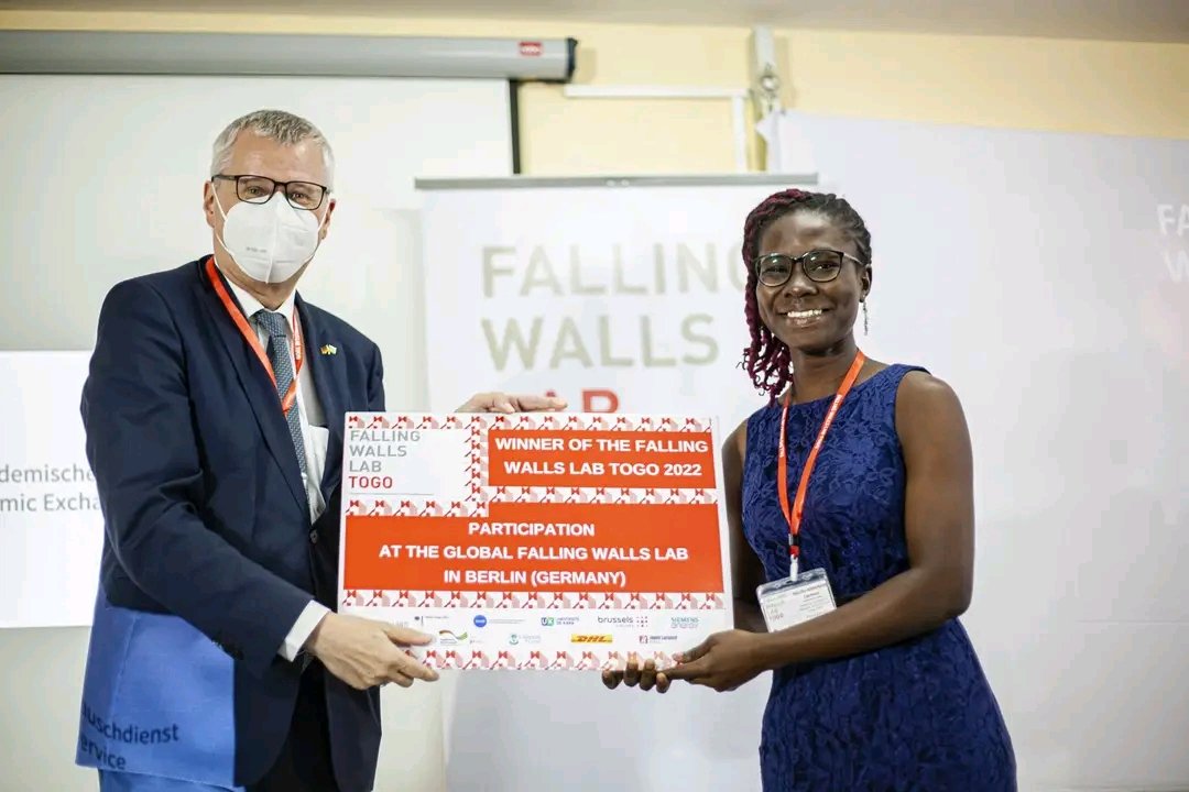 bede_lawson's tweet photo. Le #Togo participe à la finale des @FallingWallsLab 2022 à #Berlin avec #OpenDigitalContainer un projet de @tiddafrica porté par @NoelieEklou_ad

#BrandingAfrica #Tgtwittos https://t.co/Z5XJAeaDpa