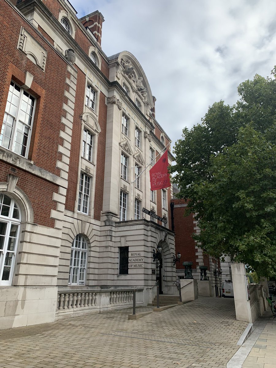 @RoyalAcadMusic brilliant open day today! Was great to sit in on singing lessons, coaching sessions, language classes and opera rehearsals! Such a lovely atmosphere- thank you. #soprano #prospectivestudent #royalacademyofmusic #london