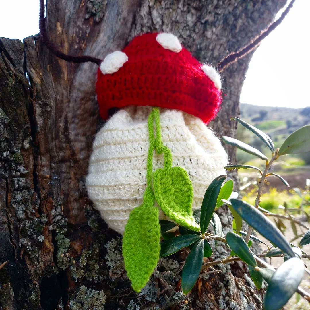 paintproquo's tweet photo. My mom made this handmade mushroom bag!! So this post is for you, mom 😊
🪵🌱🍄🧶🪡

#handmade #mom #diy #mushroom #bag #crochet #crocheting #crochetaddict #crochetlove #crocheted #crochetblanket #crochetlover #crocheteveryday #crochetpattern #crochetlife #crochetdoll #crochettoy https://t.co/F6xO8sQOv0