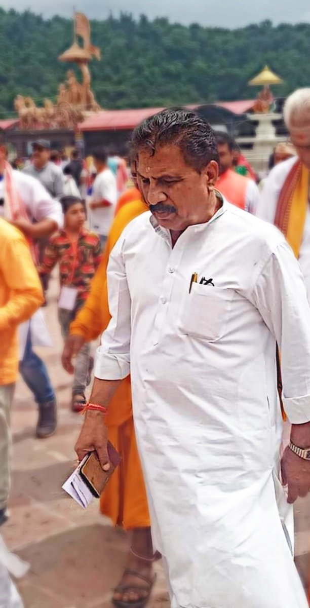 DrIndraDevSingh's tweet photo. #Gauraksha sammelan at #Rishikesh https://t.co/wfXEGP1kwA