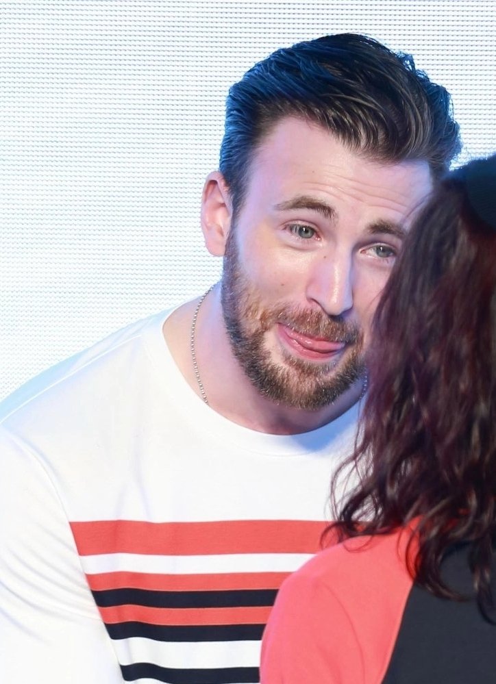 My Chris Evans Eyes 😛🥹😅😍