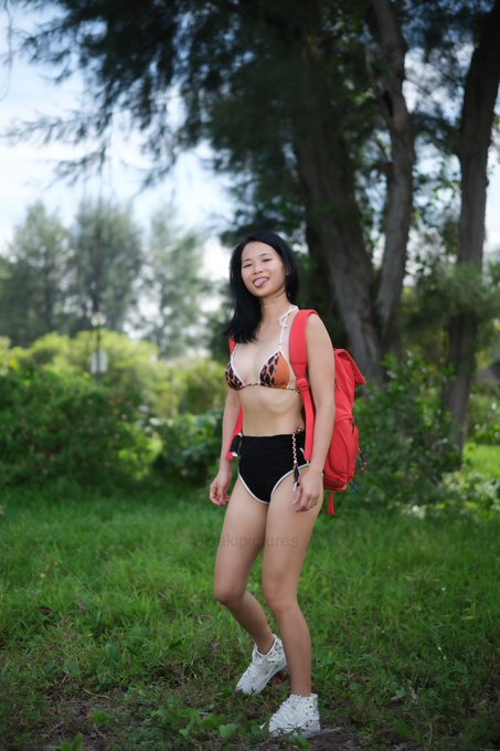 RT to hike with me? ♡ https://t.co/IMffS7EMkE