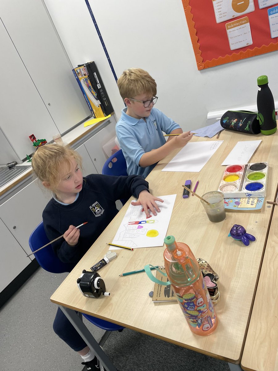 MissOwensStNin's tweet photo. It’s Maths Week 🎉 Today, we created some maths inspired art work. We looked at the artist ‘Paul Klee’. He used lots of 2D shapes in his paintings.  We then created our own pieces 🎨 🖌 ✏️ #MathWeekScotland #InvNum https://t.co/sb2HRVn8tW