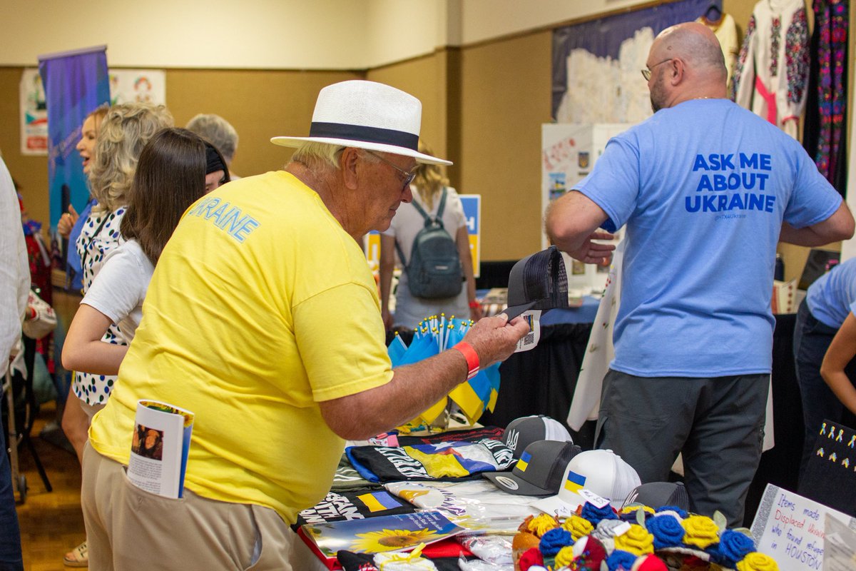 Htx4Ukraine's tweet photo. Just a few pictures of 59th Houston Slavic Heritage Festival, 09/25/2022

#standwithukraine #helpukraine #supportukraine #donate #helpukrainianarmy #savelifes #donateforukraine https://t.co/Fjm6DtBCx0
