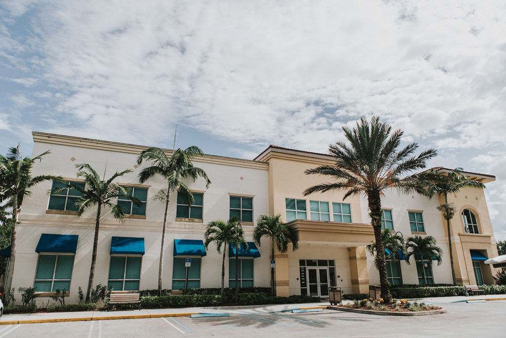 amlawfl's tweet photo. At Apfelbaum Law, we fight to protect your legal rights under the law.

We provide legal services throughout the Treasure Coast, including Port St. Lucie, Stuart, Palm City, as well as Palm Beach County and throughout the State of Florida. https://t.co/yKgKOfvoDj