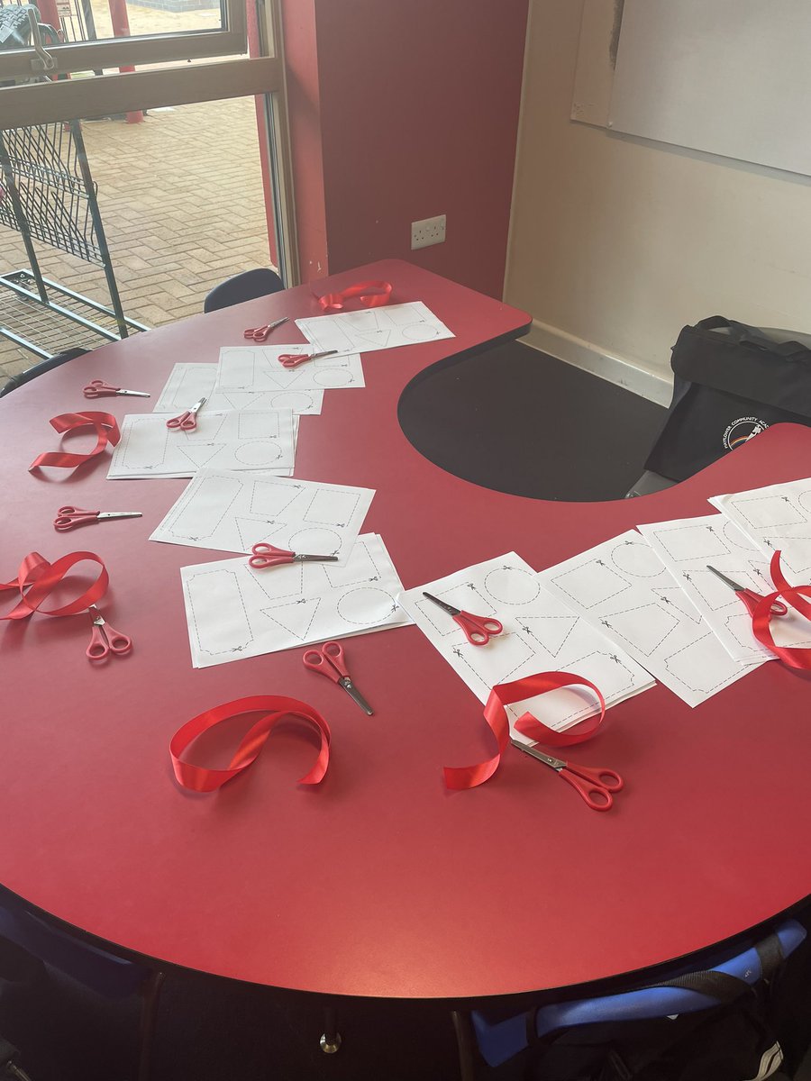 Ellie Hern (@elliehernah) on Twitter photo Today, we set up a DT workshop in Year Two. The children had time, space and carefully selected resources to practice, question and explore key practical skills… measure, cut, join and construct. <a href="/Mayflower_MCA/">Mayflower Academy</a> <a href="/helenjMCA/">Helen Jennings</a> <a href="/KellyKing_MCA/">Kelly King MCA</a> <a href="/DavidSammels/">David Sammels</a> <a href="/JessicaRyanMCA/">Jessica Ryan</a> Today, we set up a DT workshop in Year Two. The children had time, space and carefully selected resources to practice, question and explore key practical skills… measure, cut, join and construct. <a href="/Mayflower_MCA/">Mayflower Academy</a> <a href="/helenjMCA/">Helen Jennings</a> <a href="/KellyKing_MCA/">Kelly King MCA</a> <a href="/DavidSammels/">David Sammels</a> <a href="/JessicaRyanMCA/">Jessica Ryan</a>