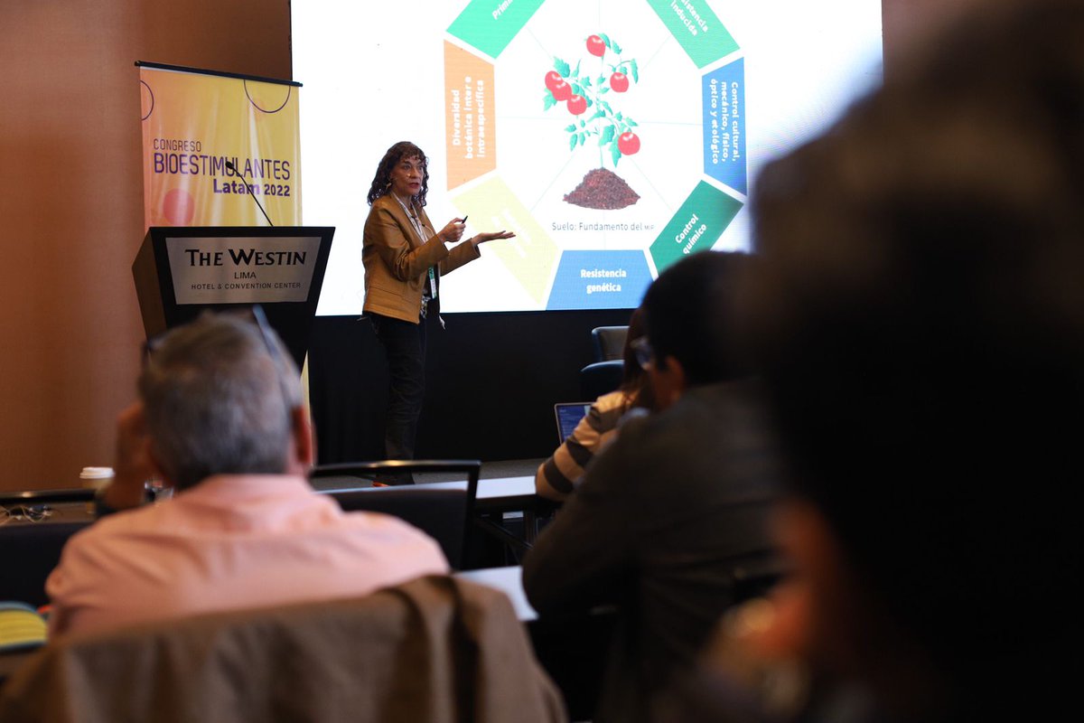 "La caracterización ecofisiológica significa que debemos saber cómo se comporta el bioplaguicida, no solo en el medio de cultivo en laboratorio, sino también en el entorno en que se va a utilizar", señaló la Dra. Alba Marina Cotes.

#biostimulantslatam #bioestimulanteslatam