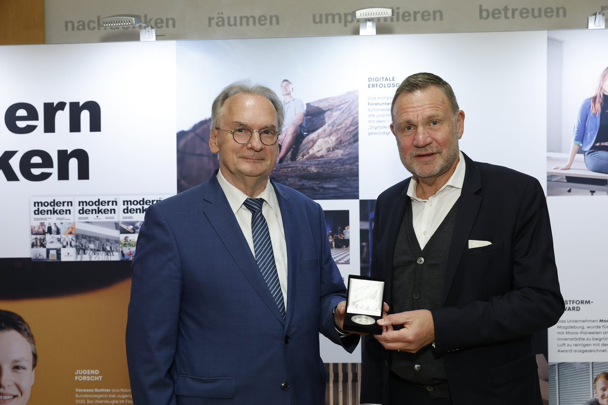 Sachsen-Anhalt tweet media