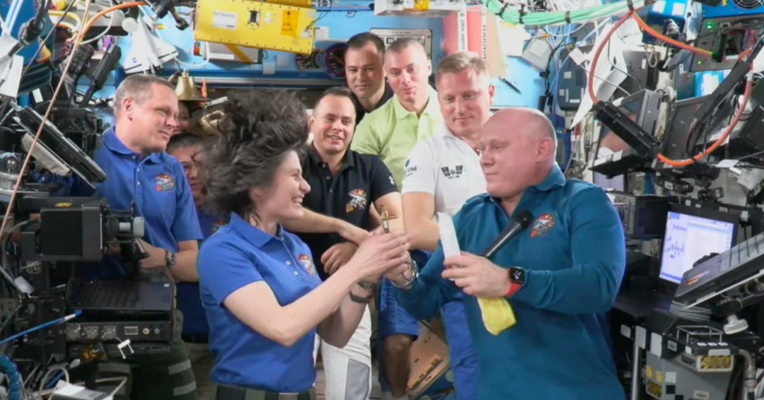 Space & Rocket Ctr (@rocketcenterusa) on Twitter photo Congratulations to <a href="/esa/">European Space Agency</a> astronaut and <a href="/SpaceCampUSA/">SpaceCampUSA</a> alumna Samantha Cristoforetti, <a href="/AstroSamantha/">Samantha Cristoforetti</a>, who became commander of Expedition 68 onboard the International <a href="/Space_Station/">International Space Station</a> this morning. Congratulations to <a href="/esa/">European Space Agency</a> astronaut and <a href="/SpaceCampUSA/">SpaceCampUSA</a> alumna Samantha Cristoforetti, <a href="/AstroSamantha/">Samantha Cristoforetti</a>, who became commander of Expedition 68 onboard the International <a href="/Space_Station/">International Space Station</a> this morning.