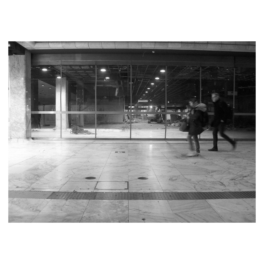93DWTW's tweet photo. 📸 ƈɨȶʏ ʋɨ63ֆ © panthera, BXL

#93DWTW #igbrussels #brussels #brussel #bxlove #bxl #brusselnoord #belgium #streetphotography #blackandwhitephotography #bnw_and_noir #bnwp_2022 #lightsandshadow #bnw_zone #bw_perfect #fair_noir #bw_addiction
https://t.co/jxTyavwxFR https://t.co/27EunHozgH