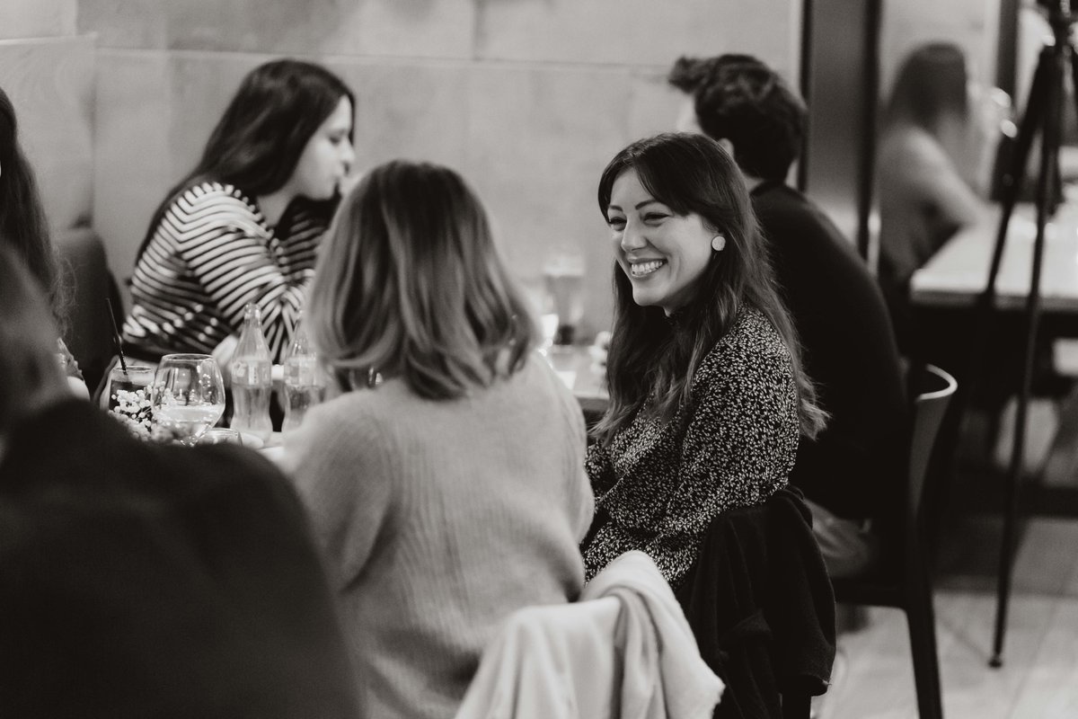 Looking for somewhere to network? 💡 Treat your client to our lunch time deal, choose a pizza, side and drink for only £9.90, perfect for those lunch time meetings! ✅ Available Monday to Friday, 12pm – 3pm. Book a table here- bit.ly/3uvIybW