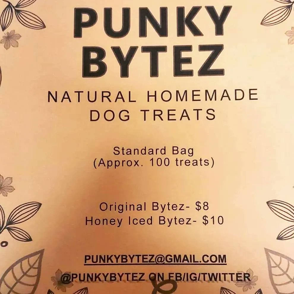 spunkybytez's tweet photo. As seen in my local Petsmart parking lot 🤣
100% natural and pet-friendly ingredients, made from scratch in my home kitchen! Available with or without icing, please DM for details! :) #homemade #homemadedogtreats #dogtreats #doglove #smallbusiness #entrepreneur https://t.co/JKp7GHB0MH