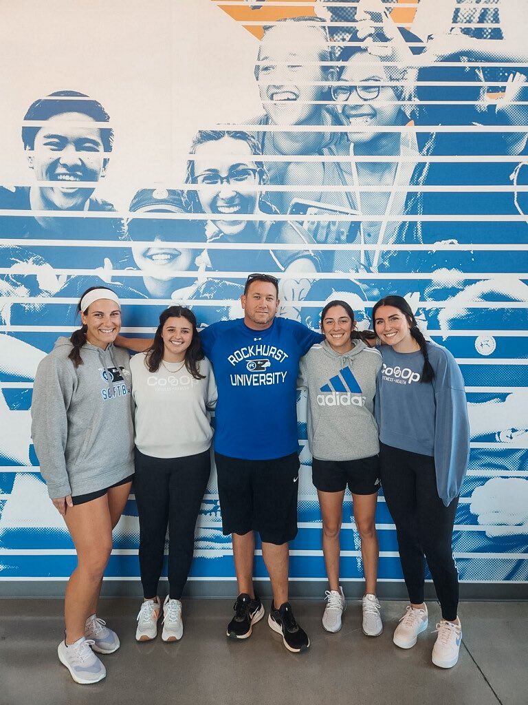 I spy some familiar faces!! So fun having Co-Op Fitness &amp; Health on campus today 🤩 If you haven’t checked them out yet, you are seriously missing out. A great place with even greater people!! 💙💙

#Team19 #foRUs #RUalumni