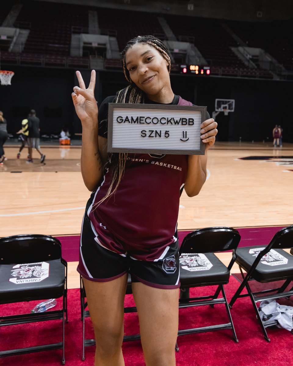 South Carolina Women's Basketball (@gamecockwbb) on Twitter photo Got our official photos in before today's first practice πππ
First up, the Super Senior Class <a href="/v5axton/">Victaria Saxton</a> Got our official photos in before today's first practice πππ
First up, the Super Senior Class <a href="/v5axton/">Victaria Saxton</a>