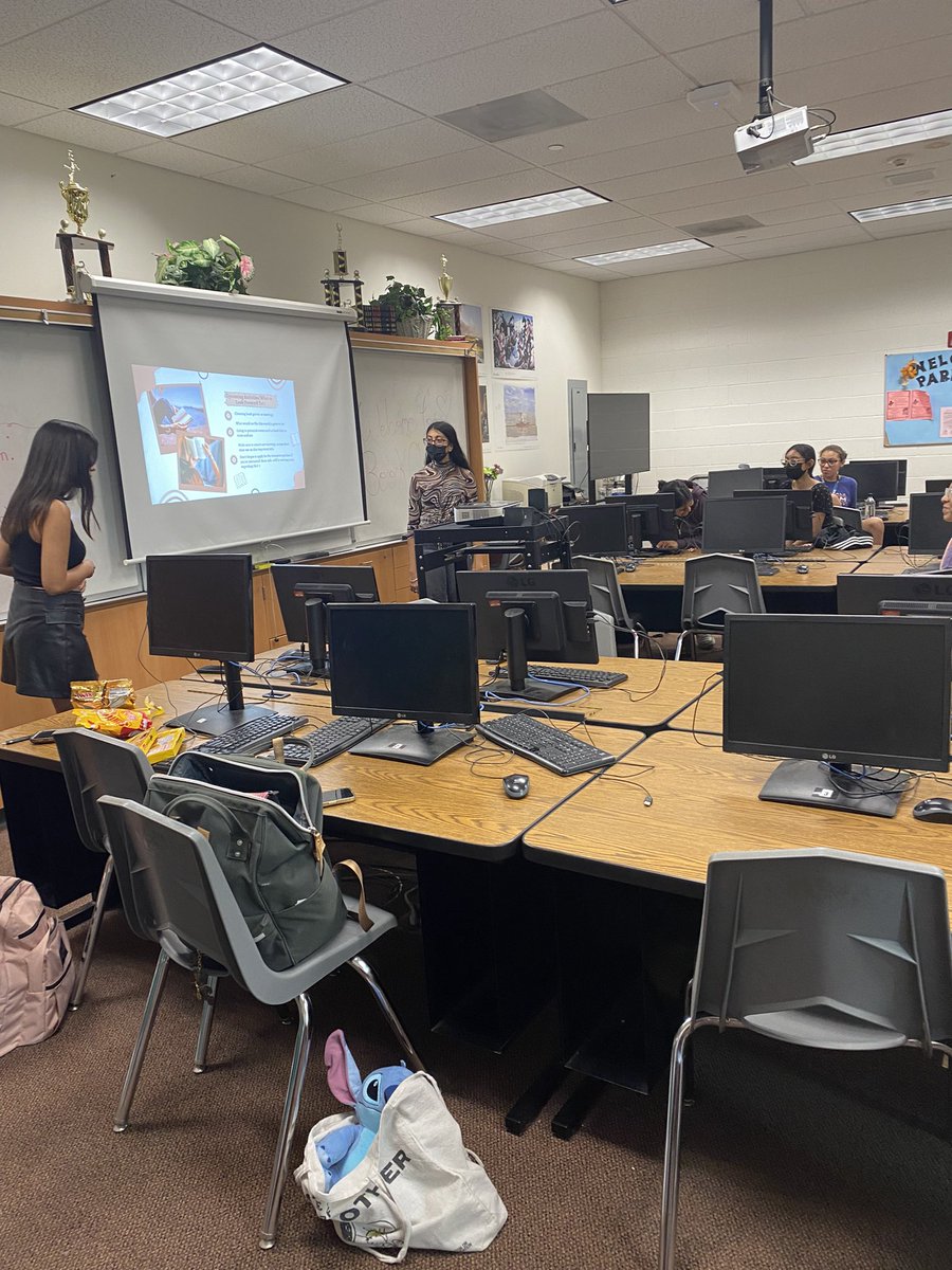 ERHS_library tweet media