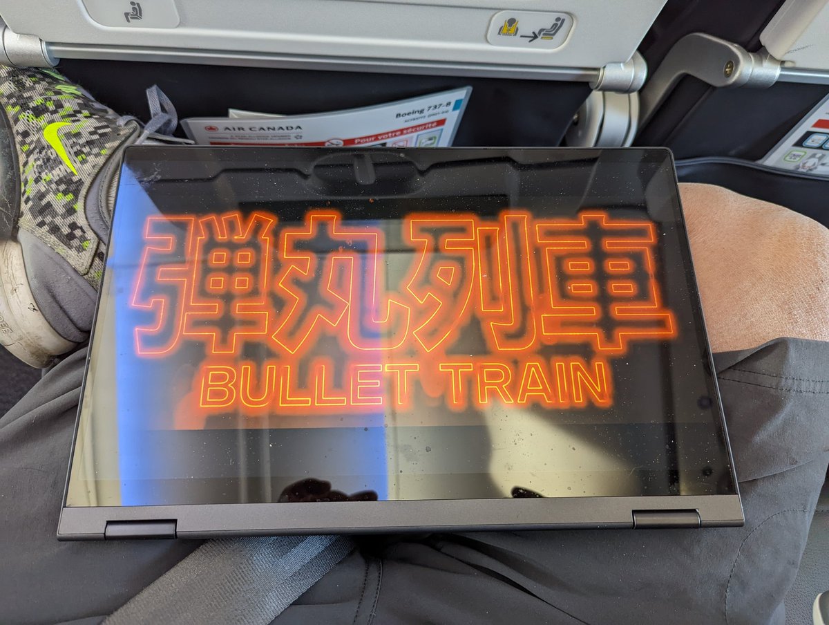 TechBenchTV's tweet image. Use a laptop during takeoff? PUT IT AWAY SIR!! Fold a 14 inch 2 in 1 into tablet mode.. no problem! #stopkeyboardhate