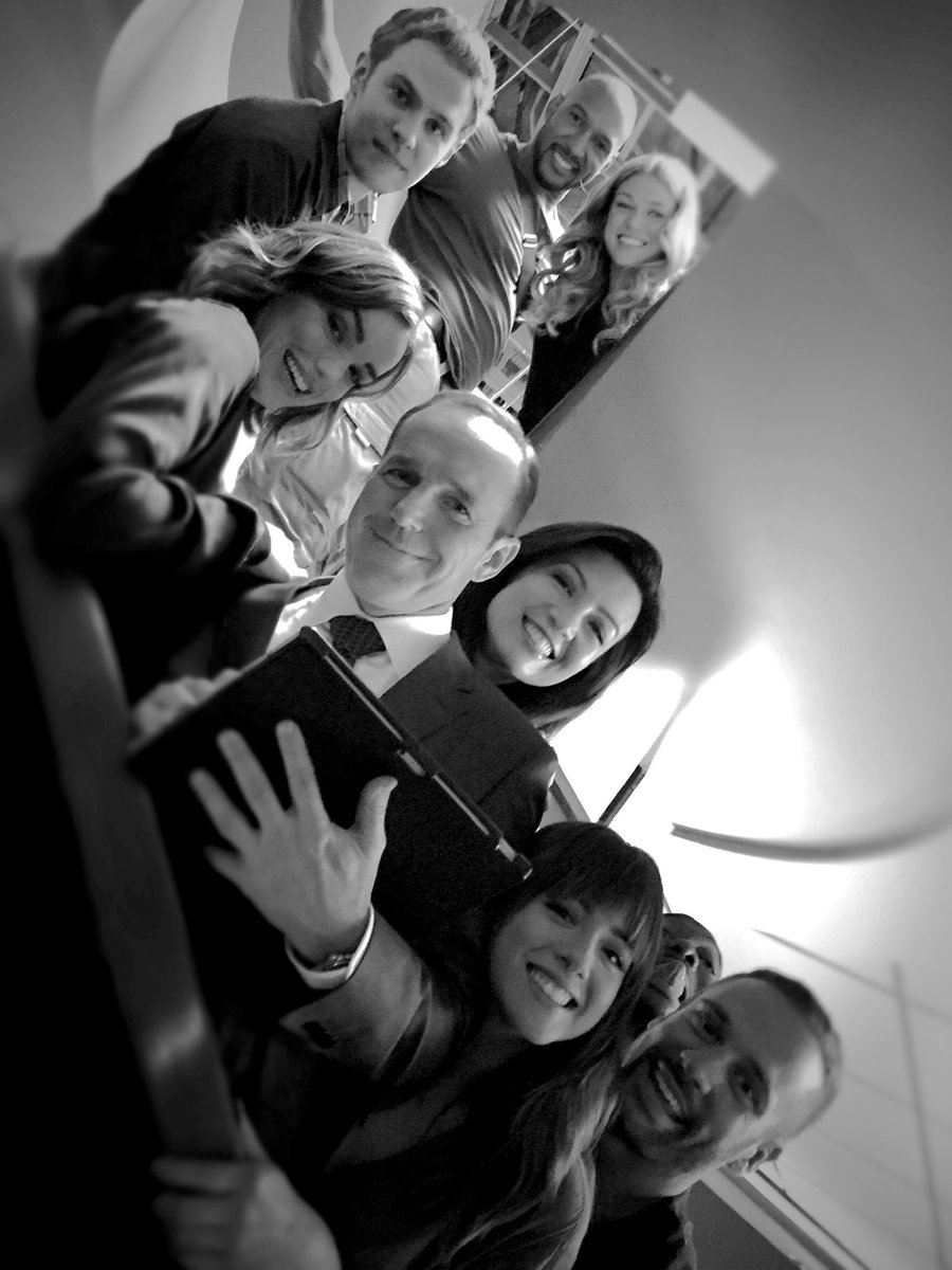 AdriannePalicki's tweet photo. Celebrating the 9th anniversary of #AgentsofSHIELD with some of my favorite moments. Missing these amazing times with this amazing cast! 💕 #FBF https://t.co/gUAoZnedD3