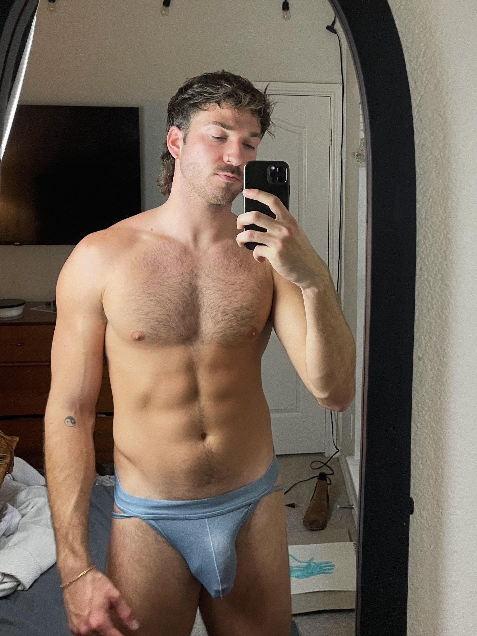 Naked Boys on X: RT @trippy_twunk: junk mail t.cobZkd3twJRH  X