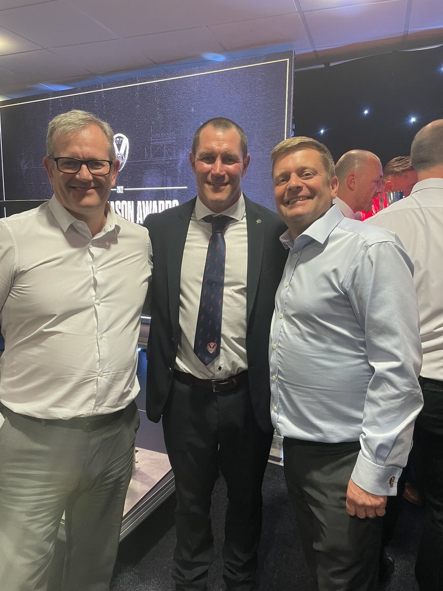 HMSinfo's tweet photo. It's #nationalwoolweek so we took our 2 favourite wools to the end of season awards at @Saints1890🏉🏆 to say goodbye Mr Woolf (not in sheeps clothing)

We also made sure that John made it home unscathed don't think he was very am-ewe-sed! 🙄
#partnersheep #raisedthebaa #thankewe https://t.co/pZQprgSiWB