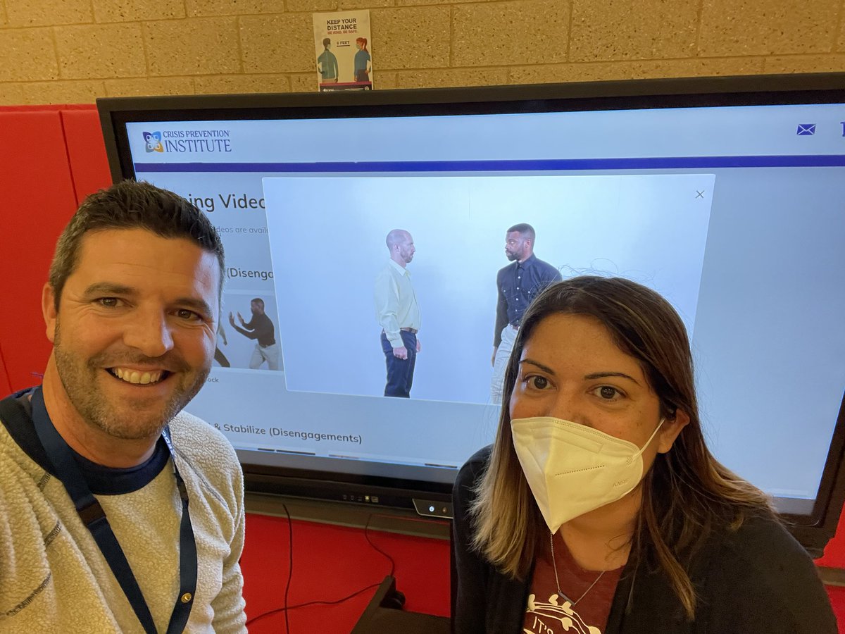 rhawki9_edu's tweet photo. Training for 40 @LaremontSchool โฆ.you got it! Thanks @gcosta823 for training with me! Your staff ROCKS! #SEDOLrocks #ALLin @CPI_Training #integratedexperience @SEDOL_IL @AllisonMSchmitt https://t.co/hARqM7GnvC