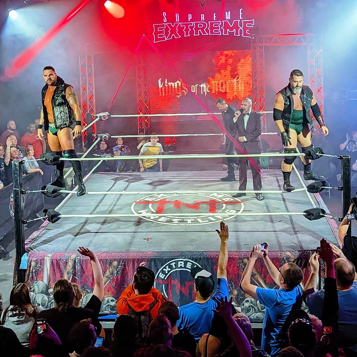 DomTheGooner1's tweet photo. I always love getting to the Kings Of The North @BonesawAl @CorvinNI wrestle!!!
#TagTeamWrestling #TheTeam #KOTN #BigStrongDa #TrustTheProcess #SupremeExtreme #TNTWrestling #GCW https://t.co/JNFwU3UB3N
