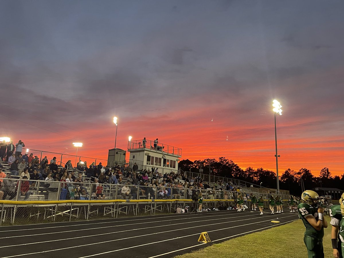 NorthMooreHigh's tweet photo. 💚💛💚Beautiful Mustang Country…We are so blessed to live here💚💛💚#MustangPride https://t.co/RVepKJbHn2