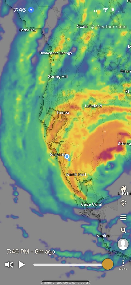 eliselipoff's tweet image. Yep, we are the blue dot. #hurricaineIan