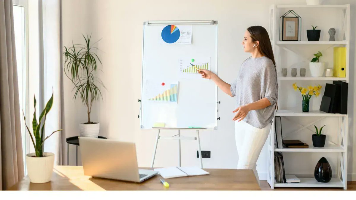 CallbridgeMeet's tweet photo. How to give an effective online presentation from home.
Read here----> https://t.co/Xu76IKGaz0
#presentations #presentation #powerpoint #presentationskills #design #presentationdesign #editpresentations #reports #virtualpresentations #webinar #covid #seminar #online https://t.co/Ajb9rsWSNv
