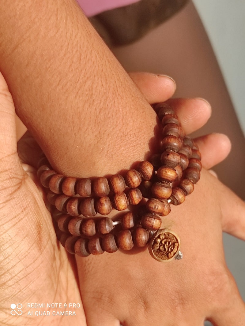 Tulsi Bracelet 8-9 Mm, 27 Bead Mala Bracelet Tulsi Wrist Mala Rosary, Tulasi  Japa Mala, Wood Bead Bracelet India Krishna Mala, Meditation - Etsy