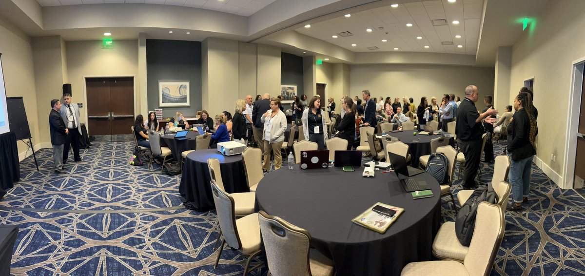 gdiazz's tweet photo. Our Sup @chaix_mike asked to present at EdLeader21 #EdLeader21Network about the amazing Portrait of Graduate @CucamongaSD, our journey/future. Full house w/ leaders fr many districts across the country listening to our story. Proud team fr CSD here! @SBCountySchools @joyce_kozyra https://t.co/7OicSMnLLI
