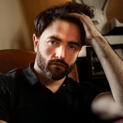 SusiniAs's tweet photo. #NouvellePhotoDeProfil https://t.co/c5RLczYihf