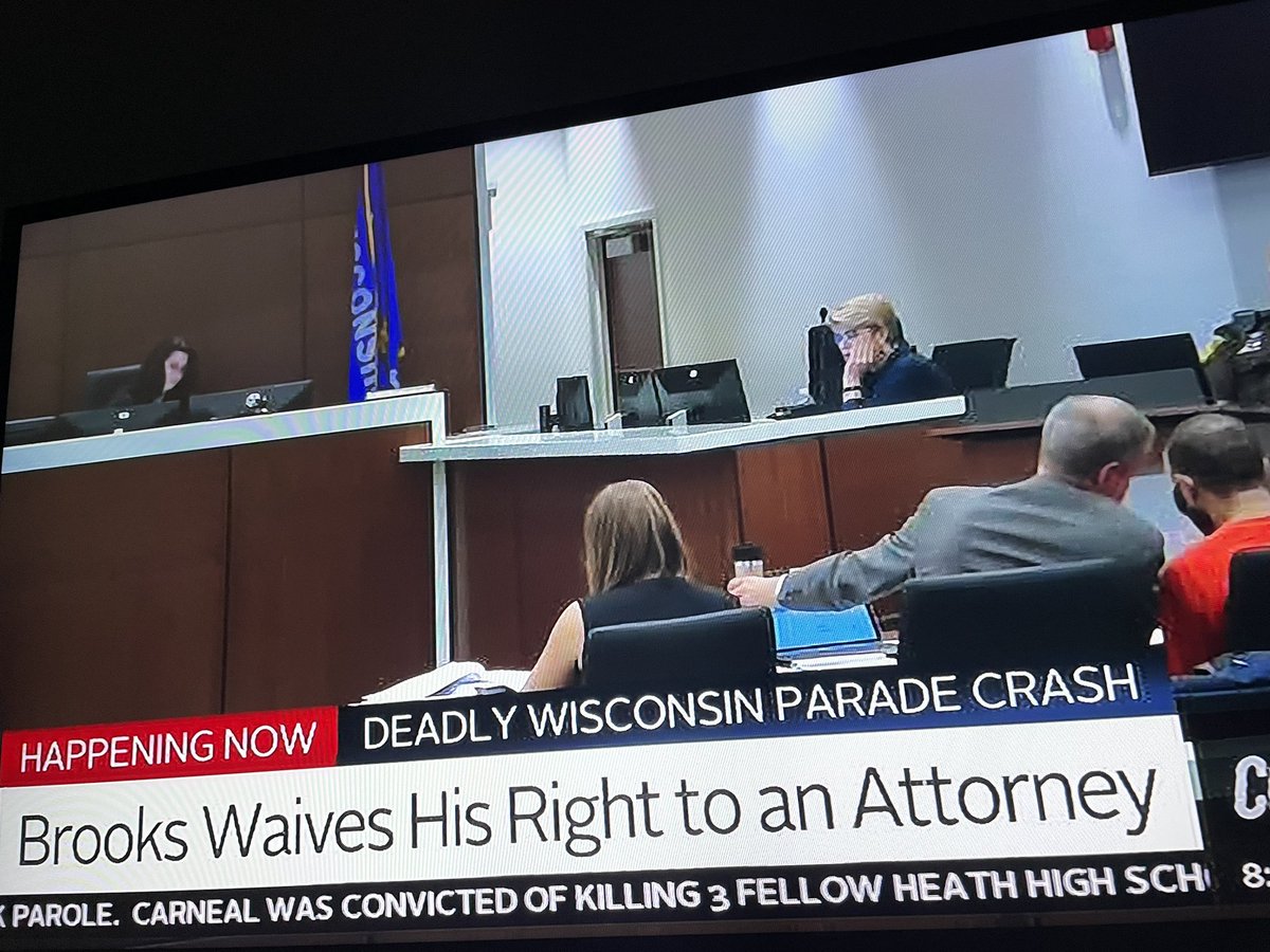 imadriienne's tweet photo. #DeadlyWisconsinParadeCrash 

@AshleyCourtTV @LawfulRiches @CourtTV

WOW❗️❗️ hold up. did you notice what Brooks is doing? the judge is asking “do you understand?” &amp; he is replying “yes i was informed..” 🤔 

so he’s not really confirming he understood?🤔😳 #appellateissue ❓ https://t.co/bkQO9SkFAj