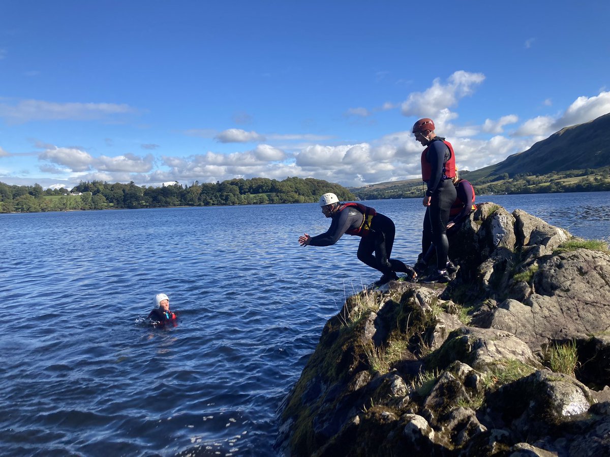 hcfehighpsport's tweet photo. Public Service and Policing students taking part in cliff jumping challenged in the @lakedistrictnpa. #trsnsforminglives #cliffjumping #lakedistrict #personaldevelopment #growthmindset #challengeyouself #LOtC https://t.co/rXqxXXCBO7