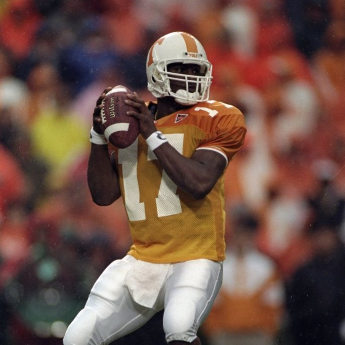 HardRockBet's tweet photo. This is the first time Tennessee has started the season 4-0 while beating 2 ranked opponents since 1998. 

The year the Vols went undefeated and won the national championship 🤯 #GBO 🍊 https://t.co/GgkHajP7Ll