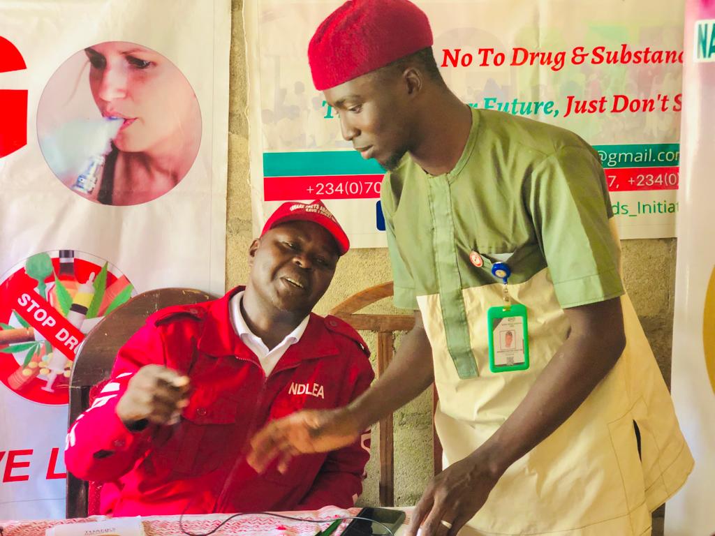 GuidedMinds21's tweet photo. GUIDED MINDS INITIATIVE (GMI) COMMUNITY SENSITIZATION SERIES PROGRAM  

On Wednesday 28th September, 2022. The Guided Minds Initiative in collaboration with @ndlea_nigeria  Niger State Command are @UBAYYU BIN KA'AB ISLAMIC SCHOOL, London Street, Minna
#PADA #GMi #PRESS #KNOWLEDGE https://t.co/7CF8NYo5y6