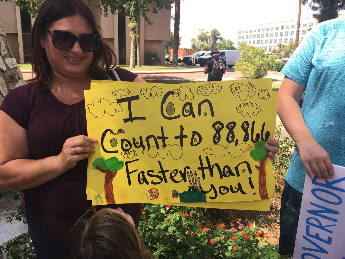 Parents who support vouchers call on ⁦@SecretaryHobbs⁩ to speed up the review of the anti-voucher referendum. They worry that if the referendum is not disqualified by Friday, they won’t get the voucher money for 1Q of the budget year