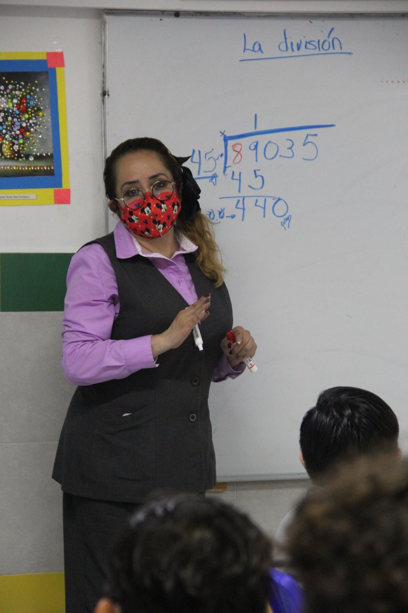 ityc_oficial's tweet photo. Sí alguien nos ha enseñado el poder de la resiliencia y la adaptación, son los docentes; las misses y profesores que han trabajado con esmero y dedicación en cada ciclo escolar. Hoy queremos reconocer y aplaudir al Departamento de Primaria.

#PrimariaITYC #SomosITYC https://t.co/8y2rrsd0Gr