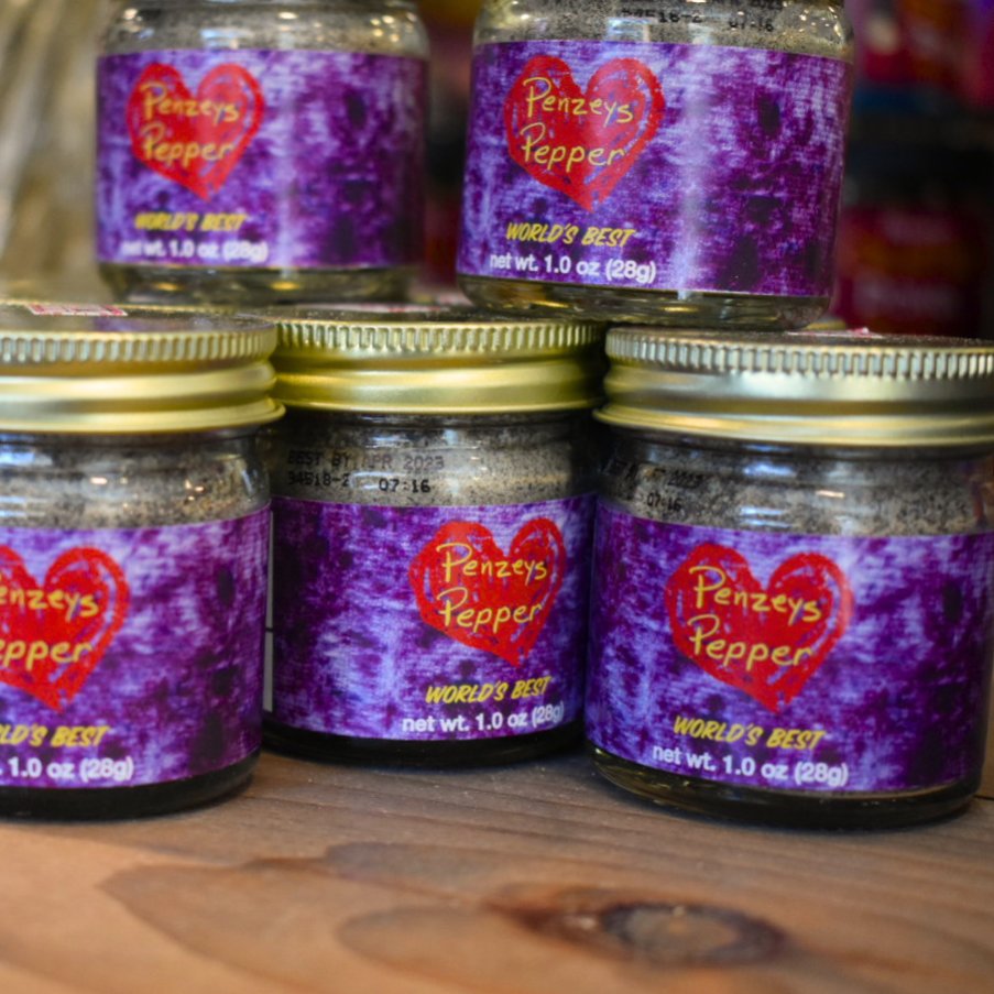 ArlingtonMACham's tweet photo. If you barbecue, bake, braise or boil, you need to know this place! Kick your cooking up a notch by checking out Penzey's Spice in Arlington Heights.
#ShopArlingtonFirst #VisitArlingtonMA #ArlingtonMA #ShopArlington https://t.co/12OMlErBDW