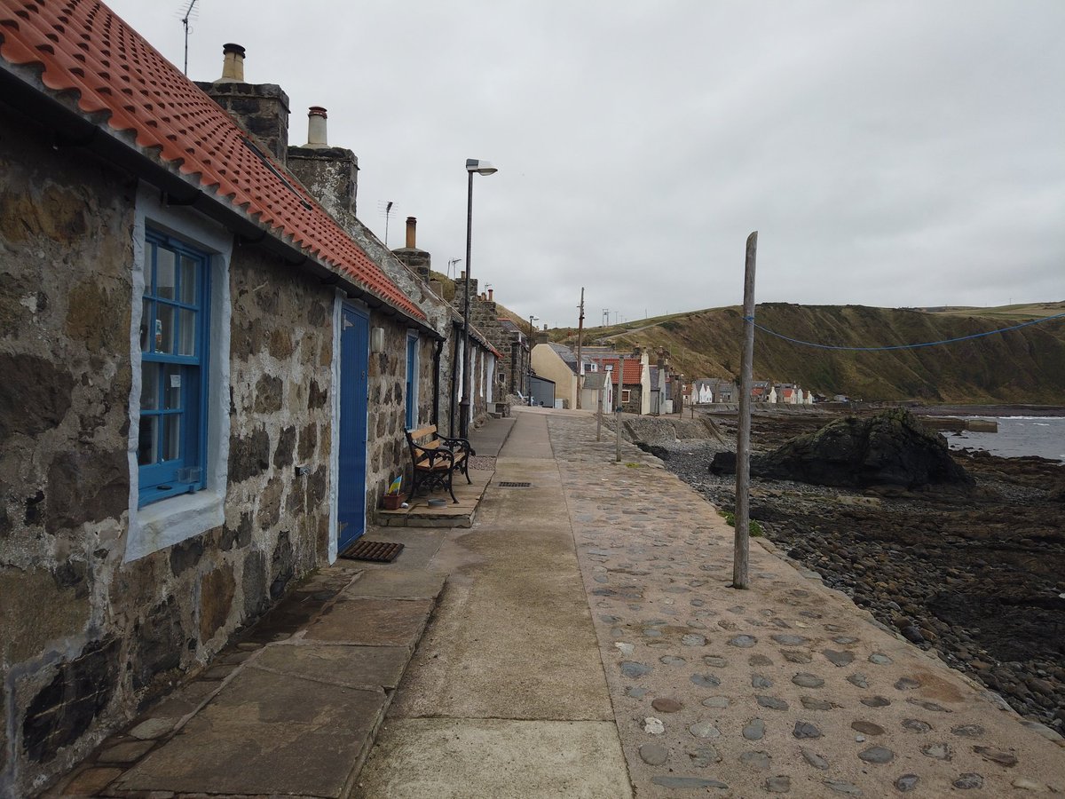 walks_camera's tweet image. Crovie. Destination for today's coastal walk #moray #scotland #DJIpocket @GavinRodda