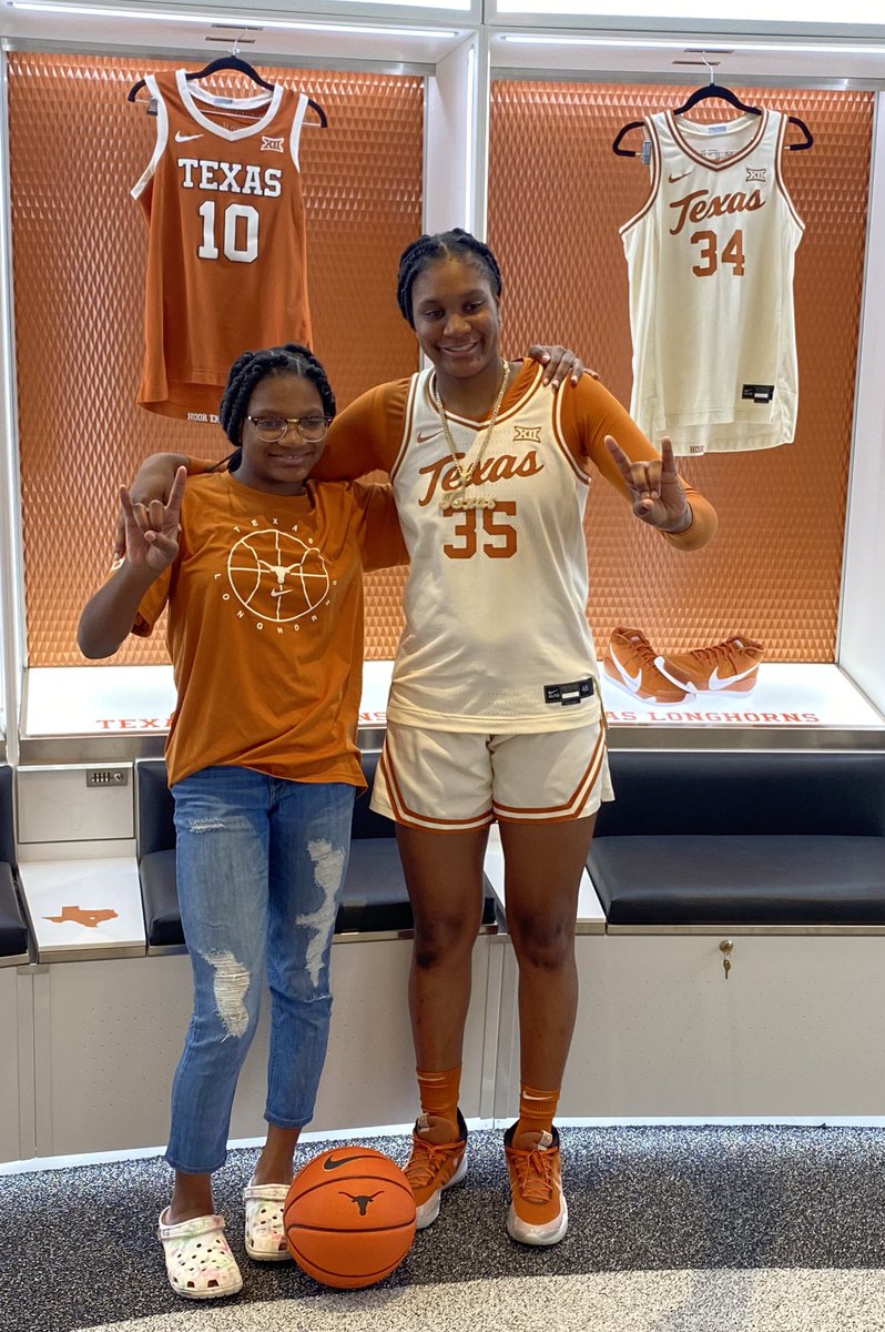 AL Southern Starz (@alsostarz) on Twitter photo STARZ NIKE EYBL Nationally-ranked 2023 / USA 🇺🇸 Gold Medalist 🥇 6-1 MADISON BOOKER (6A-Germantown HS in MS) has COMMITTED to Top 10-ranked <a href="/TexasWBB/">Texas Women's Basketball</a> of the B12 / SEC & Head Coach <a href="/CoachVic_UT/">Vic Schaefer</a>! 🤘Congrats to @maddieballs2023! 👏 Go STARZ! ⭐️ <a href="/Blair_Schaefer/">Blair Schaefer</a> <a href="/Lovato22/">Elena Lovato</a> STARZ NIKE EYBL Nationally-ranked 2023 / USA 🇺🇸 Gold Medalist 🥇 6-1 MADISON BOOKER (6A-Germantown HS in MS) has COMMITTED to Top 10-ranked <a href="/TexasWBB/">Texas Women's Basketball</a> of the B12 / SEC & Head Coach <a href="/CoachVic_UT/">Vic Schaefer</a>! 🤘Congrats to @maddieballs2023! 👏 Go STARZ! ⭐️ <a href="/Blair_Schaefer/">Blair Schaefer</a> <a href="/Lovato22/">Elena Lovato</a>