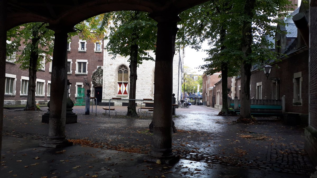JoopSchippers's tweet photo. Met @UraadUU op bezoek bij @UCRoosevelt in #Middelburg. Dank @b_vandenbrink en collega's voor gastvrije ontvangst en boeiende gedachtewisseling. https://t.co/vGYEsAfI23