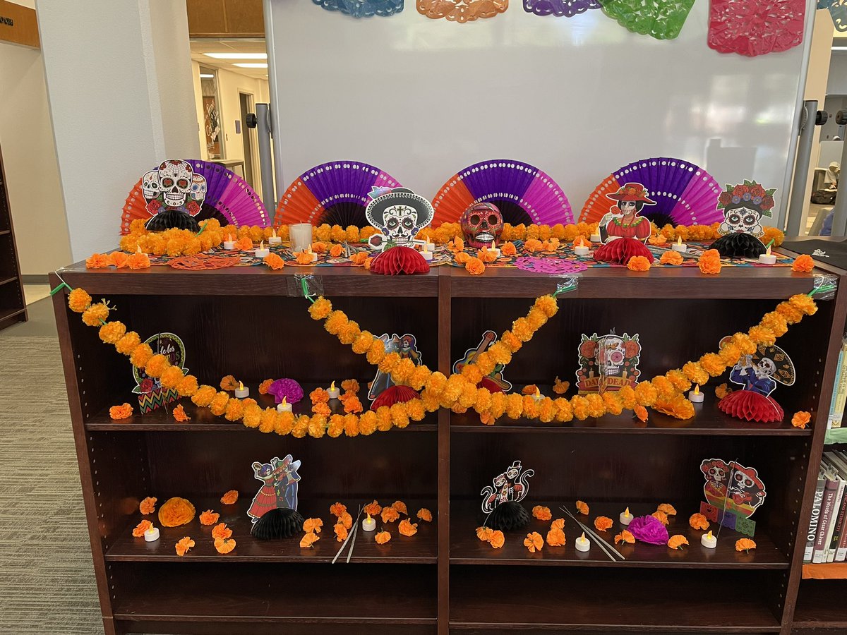 @OdessaCollege We have our Ofrenda completed & ready for the “Noche de Arte” Odessa College Latinx Art Show! October 13th 6PM-8PM at the LRC #OCALLIN