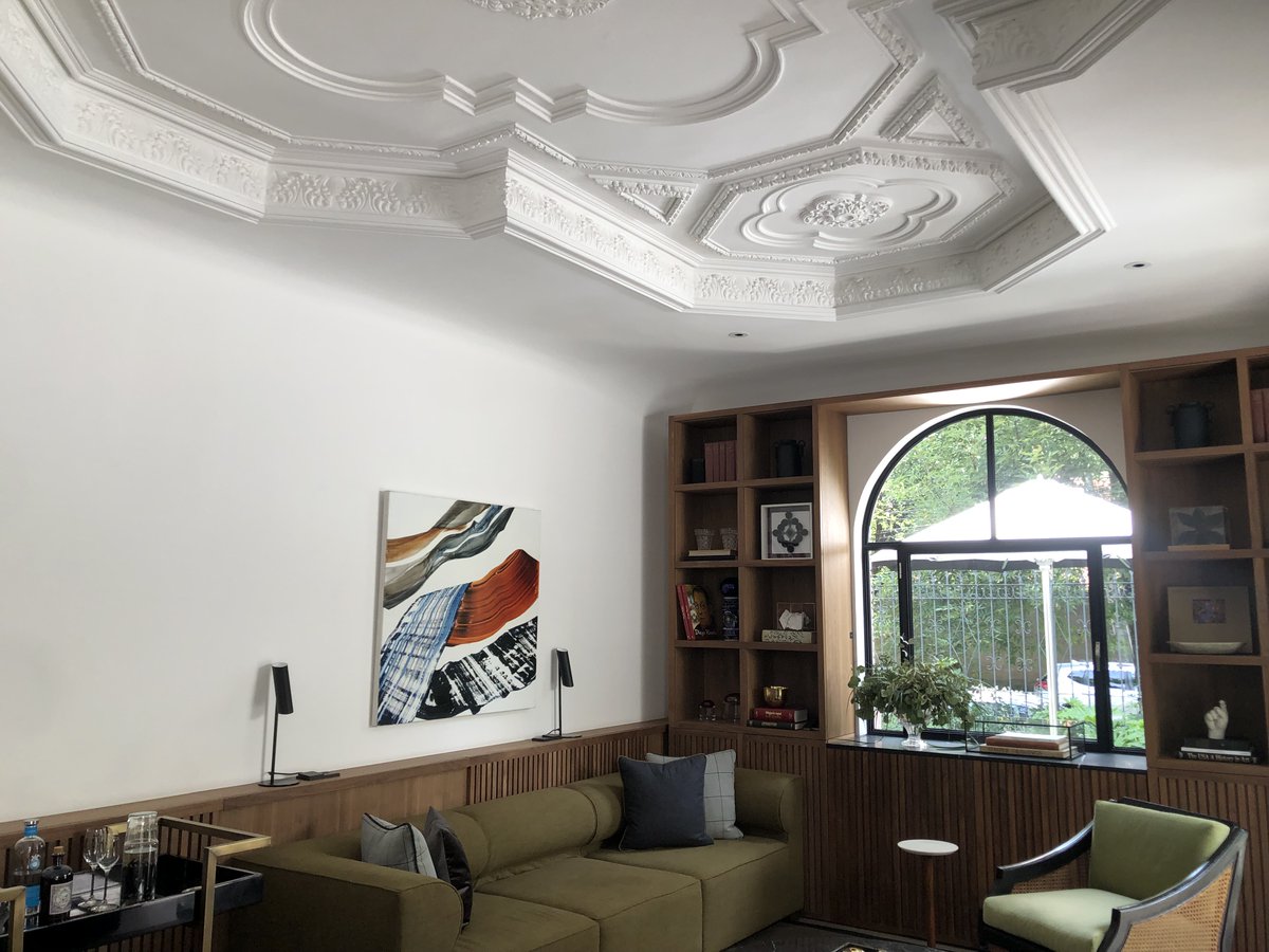 Graupix's tweet photo. Hoteles de lujo en casonas espectaculares en Polanco, los nuevos hoteles de lujo en Ciudad de México: https://t.co/Ja9Ti3SEMa @TurismoCDMX @SECTUR_mx @RitzCarlton @VisitMex #luxuryhotels #LaCiudadQueLoTieneTodo #GraupixDF https://t.co/VOBIkwMZvk