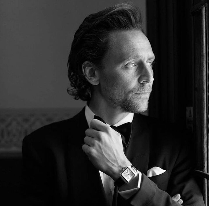 bestoftwh's tweet photo. Tom Hiddleston for Cartier. https://t.co/3IpY3JU89Z