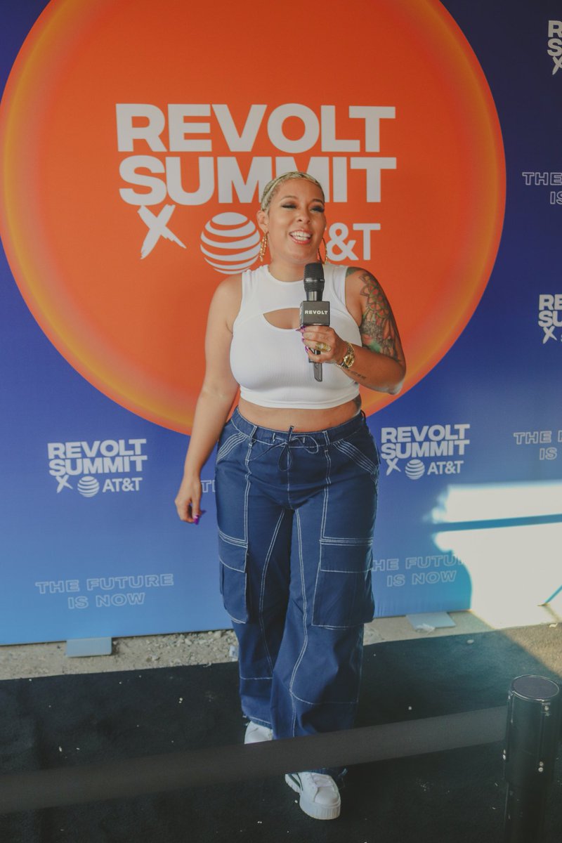 ACoreyBphoto's tweet photo. @FullCourtPUMPS at #REVOLTSUMMITxATT 💫
📷 : #coreybphotography https://t.co/JZiQUsHBUb