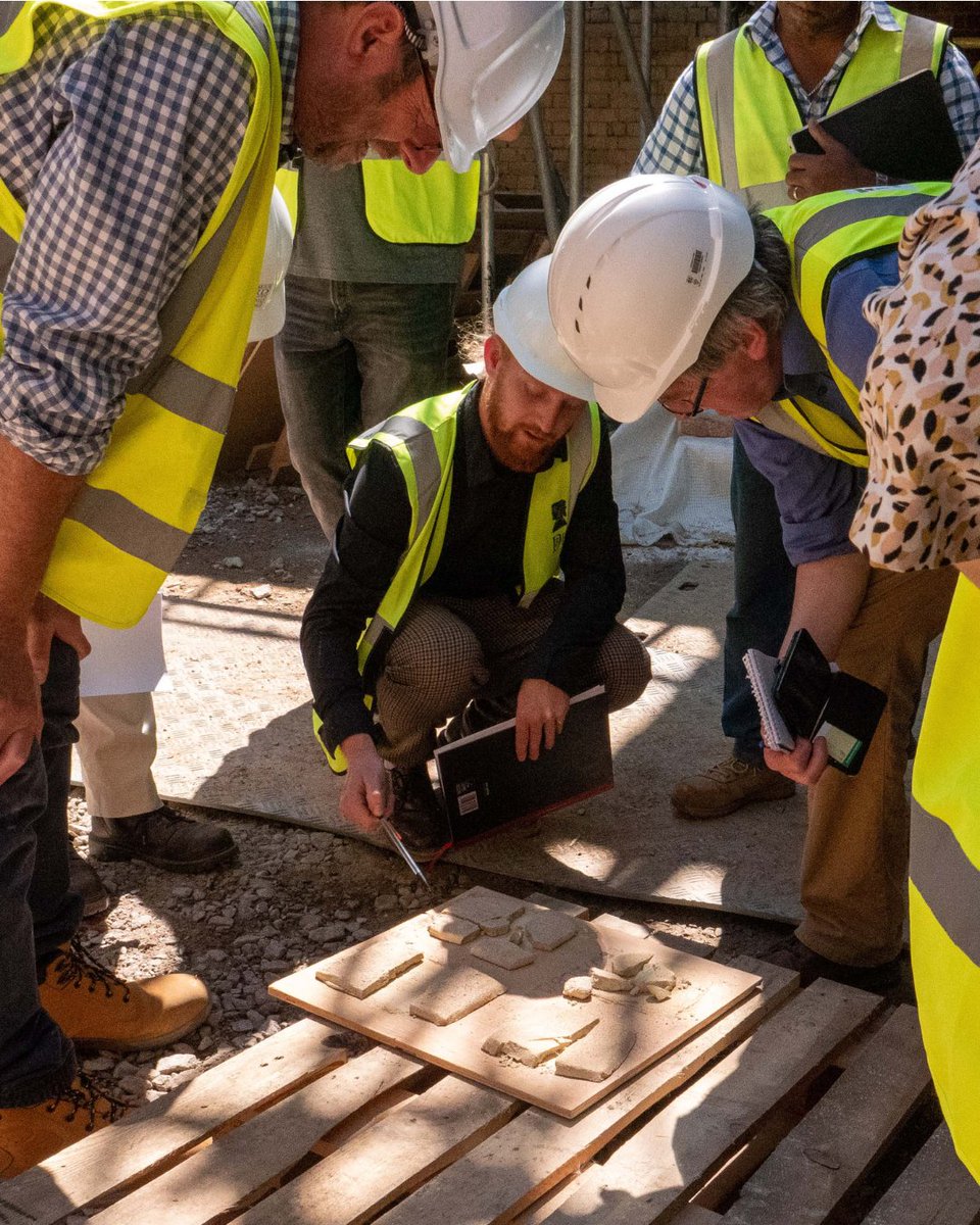 Crystal Palace Subway tweet media