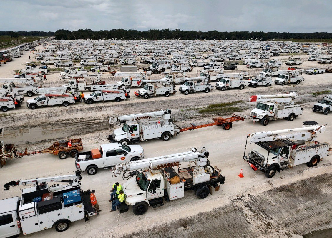 Thank you to all of the line men on standby in Florida in the face of Hurricane Ian!!!! #HurricaneIan