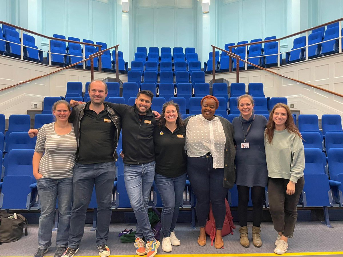 Ash (@drkidneyash) on Twitter photo Six generations of sim fellows! 🙌🏽
A legacy created here in @WMPaeds all thanks to <a href="/AnnabelCopeman/">Annabel Copeman</a> and <a href="/SimWardWolvo/">SimWardWolverhampton</a> 🧡🖤 Six generations of sim fellows! 🙌🏽
A legacy created here in @WMPaeds all thanks to <a href="/AnnabelCopeman/">Annabel Copeman</a> and <a href="/SimWardWolvo/">SimWardWolverhampton</a> 🧡🖤